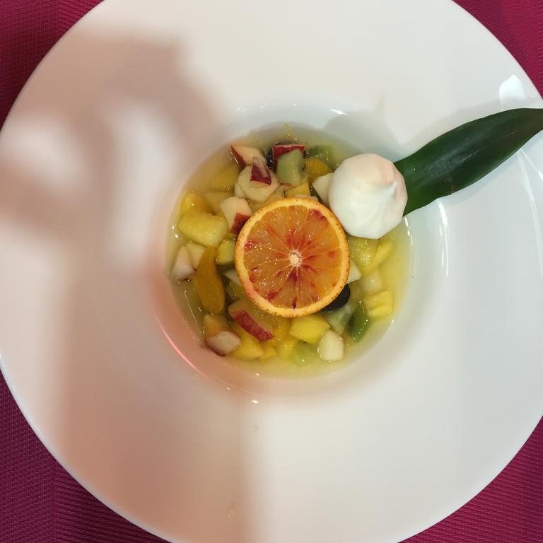 Hotel Restaurant Baryton Saint-Marcel  Buitenkant foto