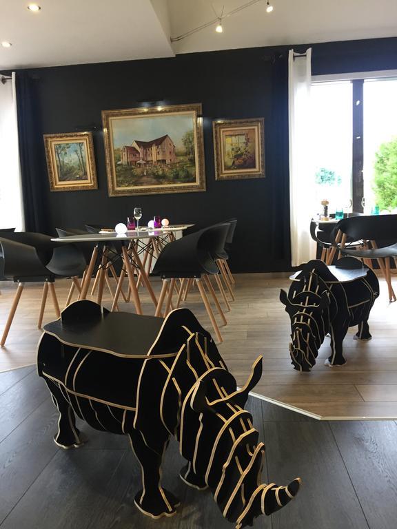 Hotel Restaurant Baryton Saint-Marcel  Buitenkant foto