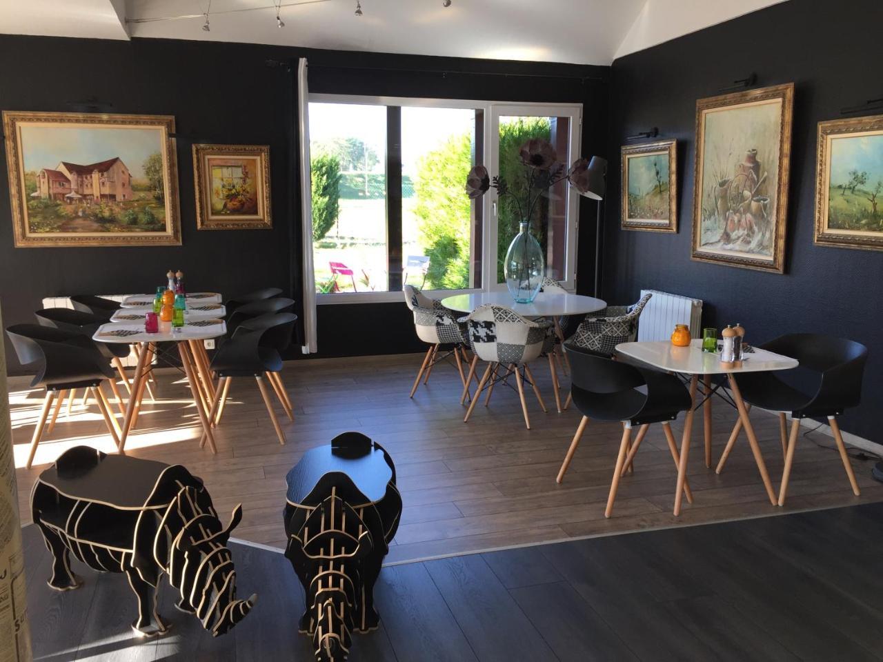 Hotel Restaurant Baryton Saint-Marcel  Buitenkant foto