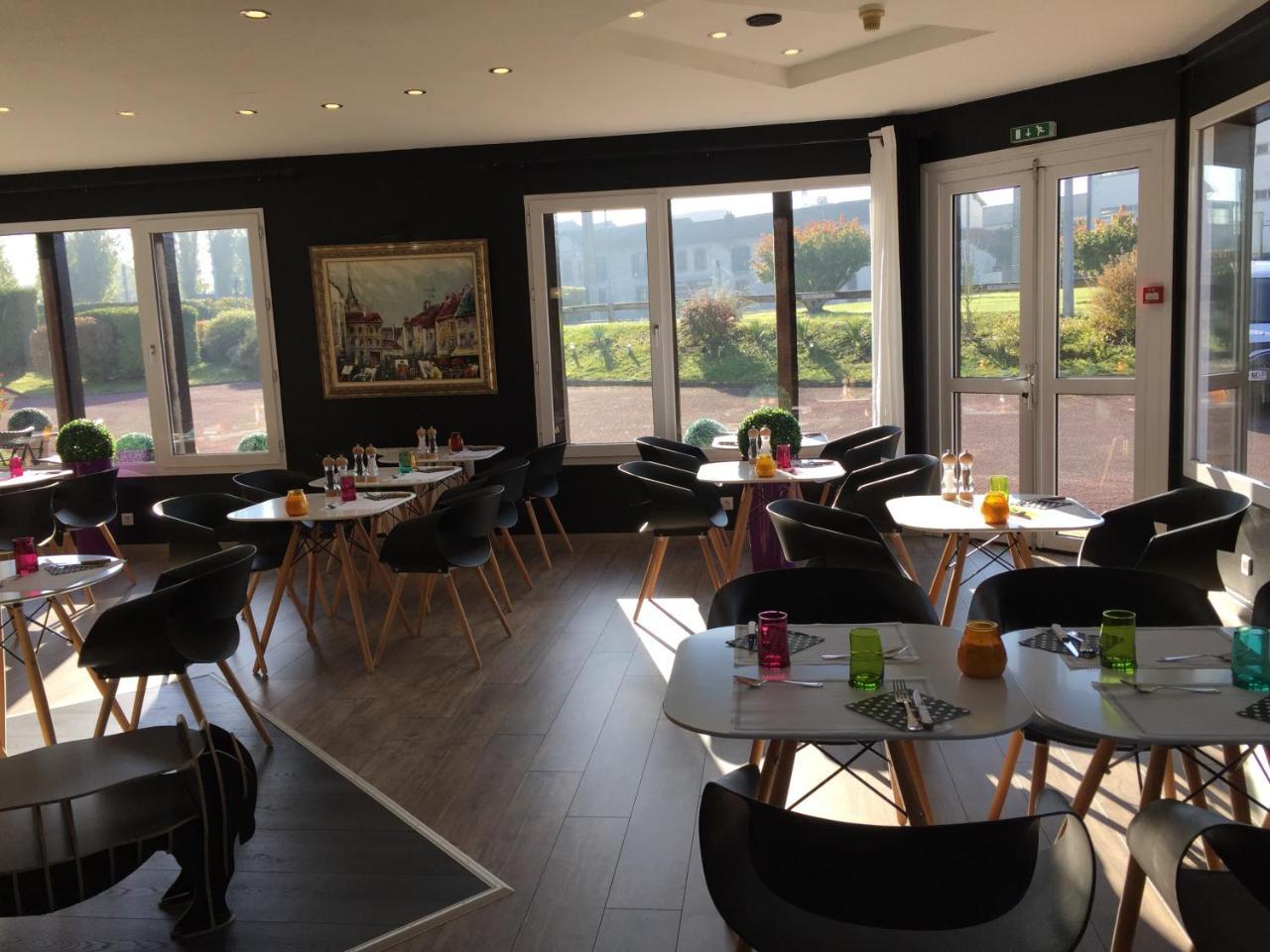 Hotel Restaurant Baryton Saint-Marcel  Buitenkant foto