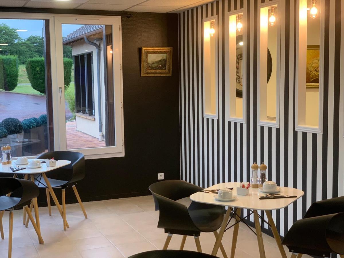 Hotel Restaurant Baryton Saint-Marcel  Buitenkant foto
